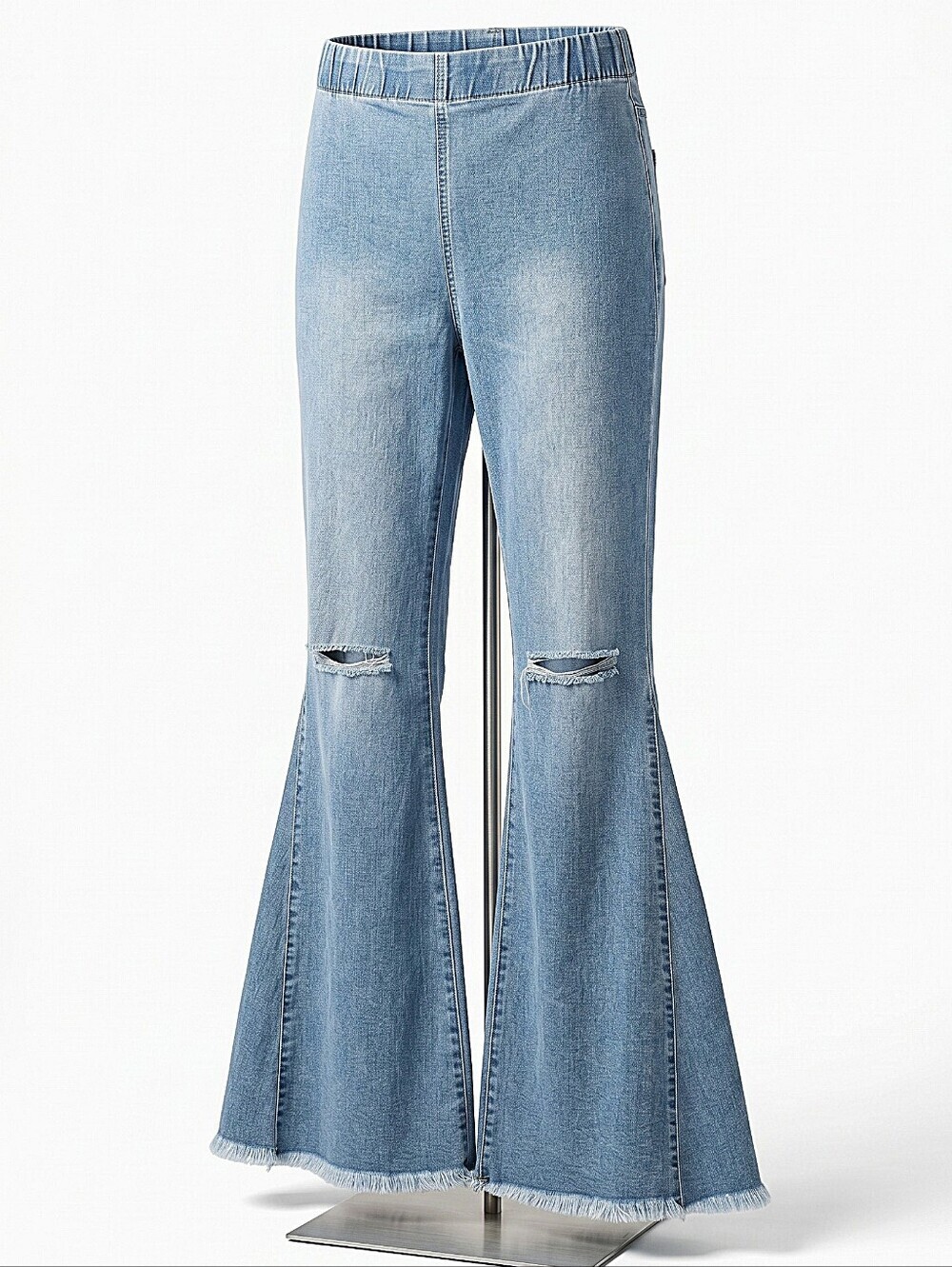 NWT! Newbury Kustom Light Blue Flared Knee-Rip Women's Jeans